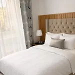 Apartmán Grand Faubourg Sainthonore 8th Paříž