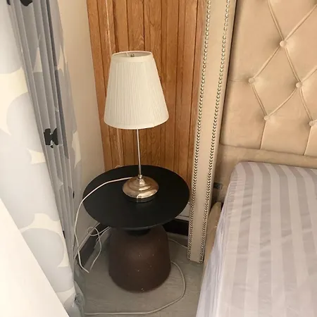 Apartamento Grand Faubourg Sainthonoré 8th París